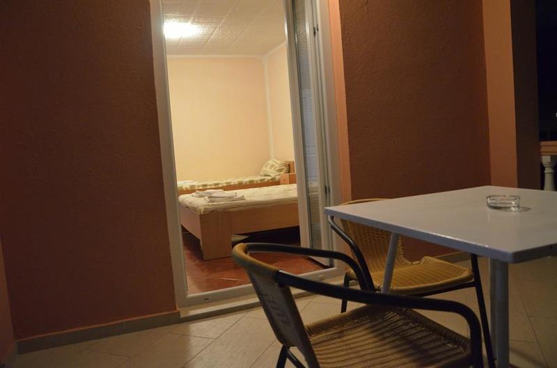 Martinovic Rooms บุดวา ภายนอก รูปภาพ