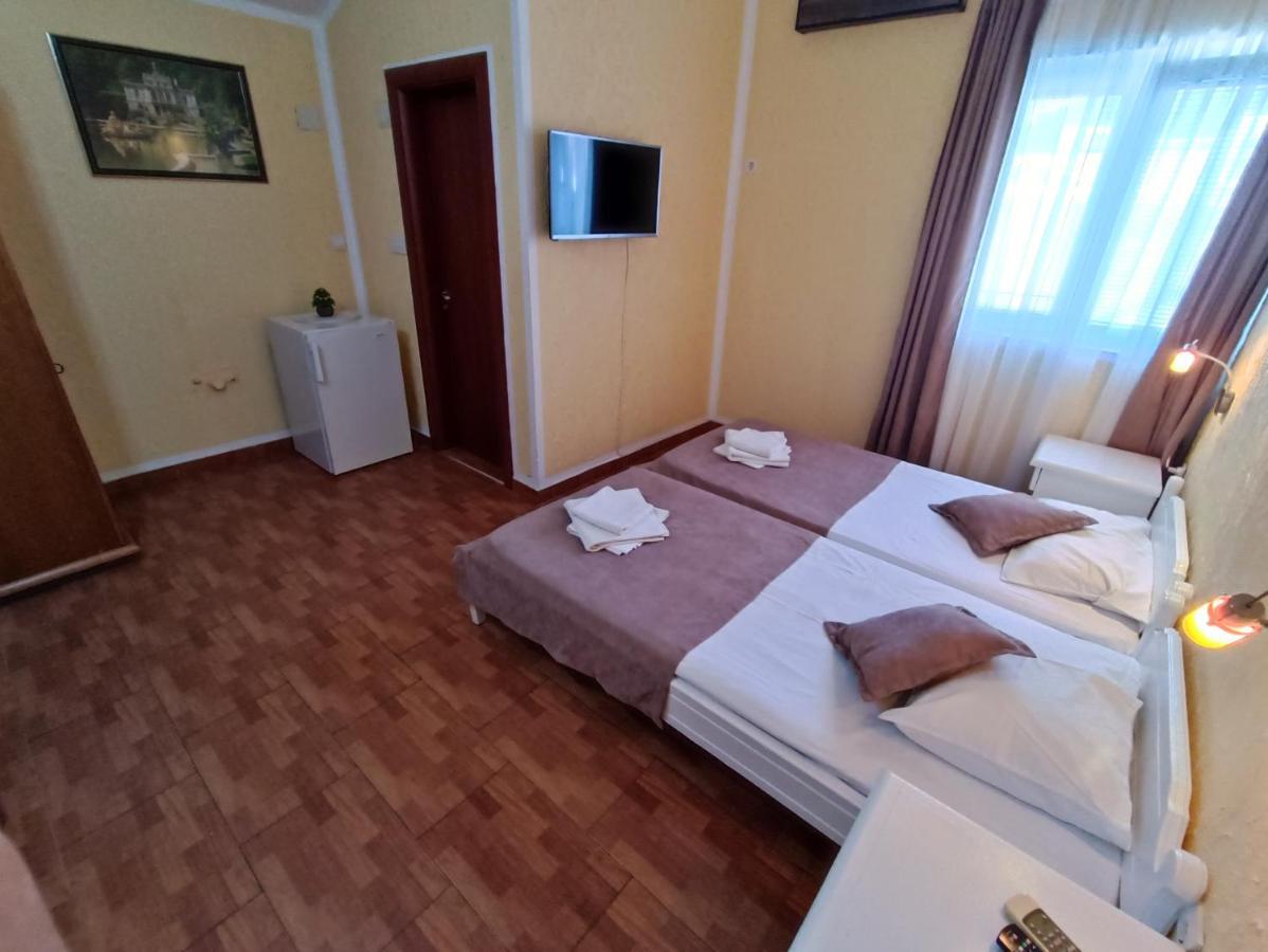 Martinovic Rooms บุดวา ภายนอก รูปภาพ