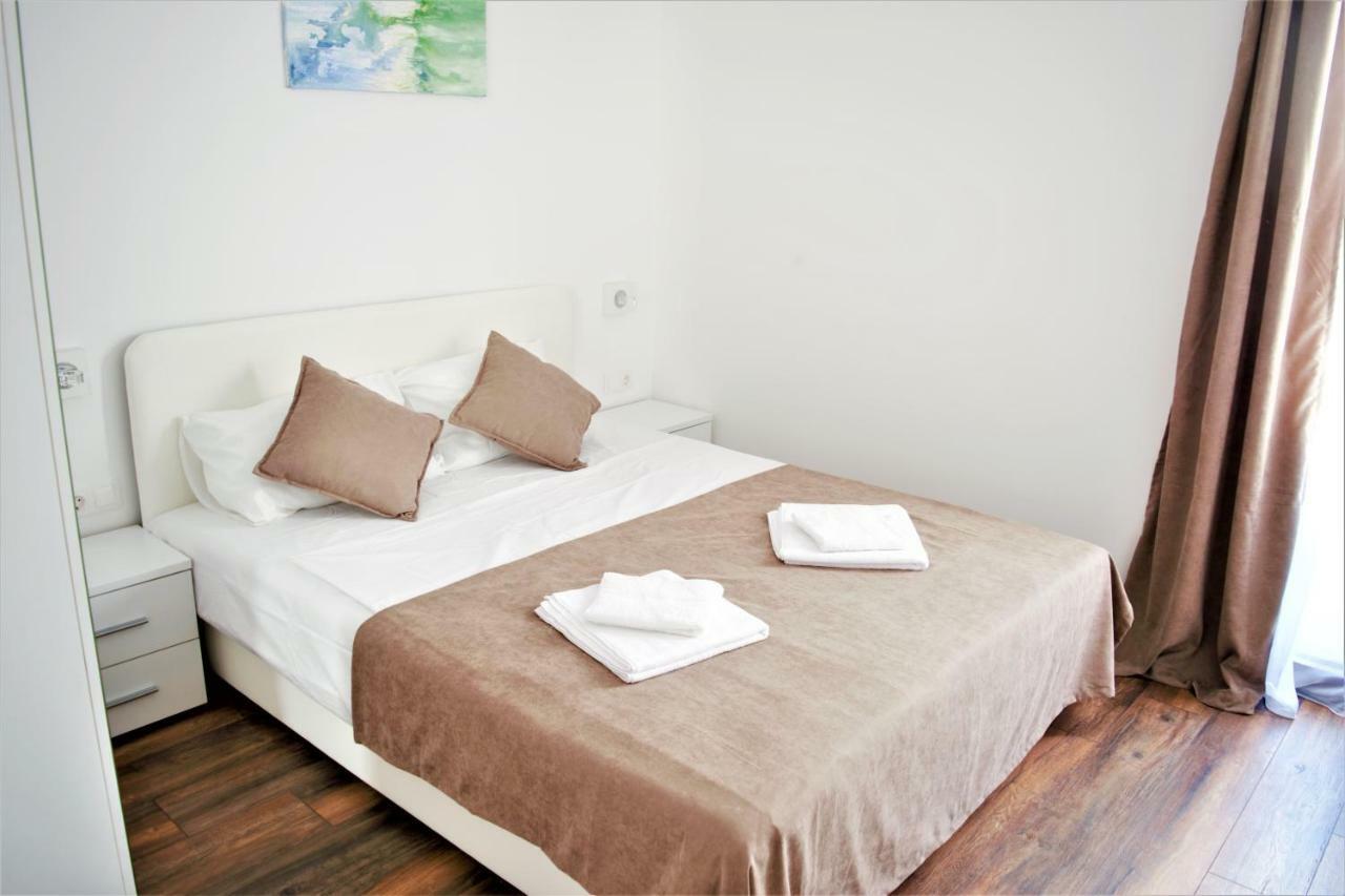 Martinovic Rooms บุดวา ภายนอก รูปภาพ