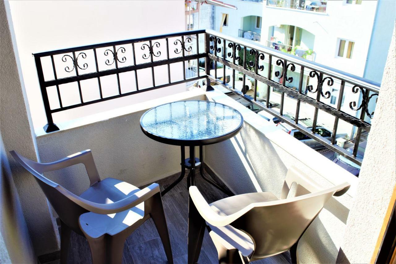 Martinovic Rooms บุดวา ภายนอก รูปภาพ