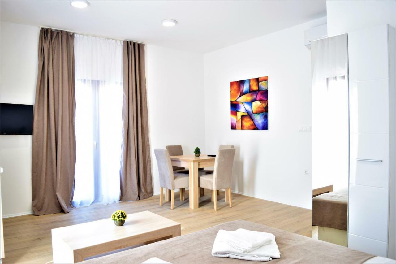 Martinovic Rooms บุดวา ห้อง รูปภาพ